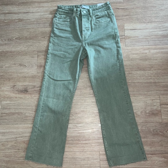 Zara jeans - Picture 1 of 3